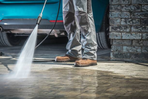 Best Pool Deck Cleaning  in Mission, SD